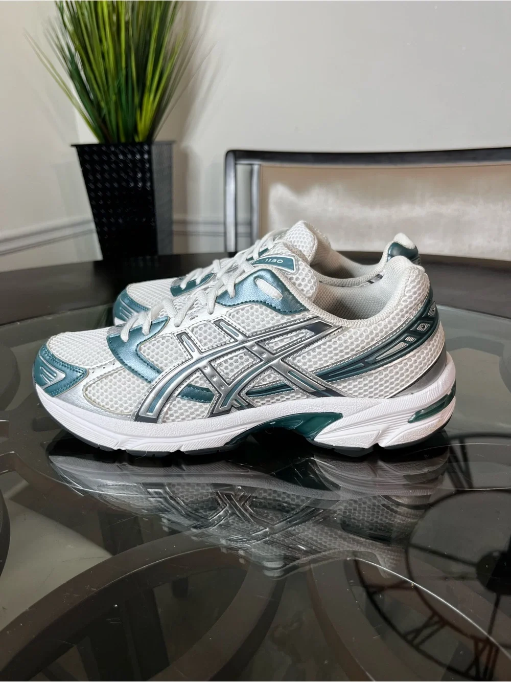 Asics no couple